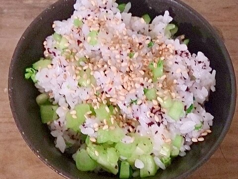 大根とゆかりの菜飯